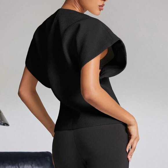 Black Elegant Women's Blouse With Butterfly Brooch - Picture 6 of 8